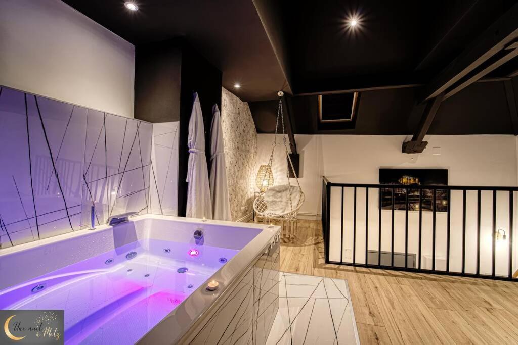 Le Loft Spa Au Coeur De Metz Eksteriør bilde